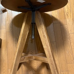 サイドテーブルの画像