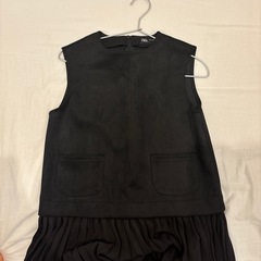 ZARA ベロアワンピースの画像