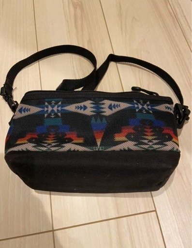 Manhattan ショルダーバッグ
