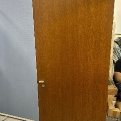 木製衣装棚 鍵付き