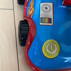 ☆本格的 車運転おもちゃ☆の画像