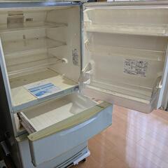 冷凍冷蔵庫（4ドア）の画像