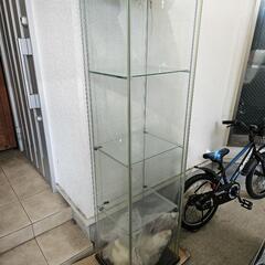 IKEA ガラス棚