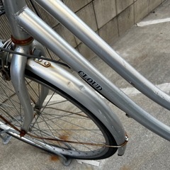 ママチャリ(パンク中) 自転車の画像