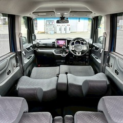 Bluetooth対応SDナビ付き☆月々1.3万円〜分割払い可❗️ 車検2年付き！【名義変更代込み】大人気☆ホンダ N-BOXカスタム☆ステアリングスイッチ付き☆Bluetooth対応ナビ付き☆走行中DVD見れます☆ETC付き☆電動スライドドア☆ドラレコ付き☆スマートキー☆フルオートエアコン☆純正アルミ☆そのまま乗って帰れます❗️の画像