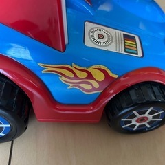 ☆本格的 車運転おもちゃ☆の画像