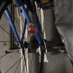 GIANT青クロスバイク自転車の画像