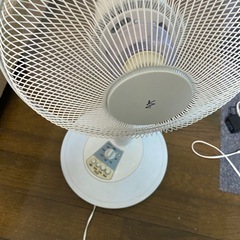 山善　LT-c300扇風機　※後部一部損傷