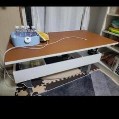 美品⚠ 伸縮テーブルの画像