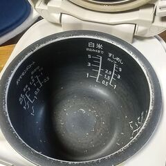 Panasonic スチームIHジャー炊飯器 ５号炊きの画像