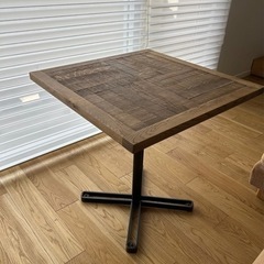 テーブル　ヴィンテージ　カフェ風