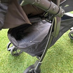 ベビーカー　Aprica ラグーナクッションフリーの画像