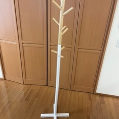 洋服かけ