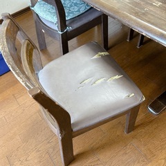 無料　ダイニングテーブル 椅子 大型家具 チェア 4人 リビングの画像