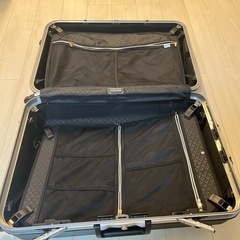 FANTASTIC  EVOLUTION   スーツケース　83ℓの画像