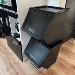ゴミ箱譲ります