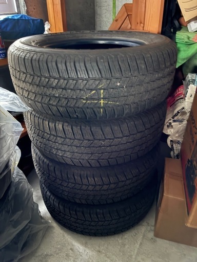 265/60/18 ハイラックスＧＲ　
夏タイヤ　BRIDGESTONE  2023年度　低走行