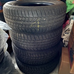 265/60/18 夏タイヤ　BRIDGESTONE 
低走行 