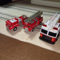 消防車、パトカーの画像