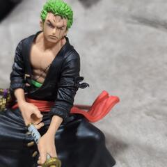 ゾロフィギュアの画像