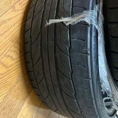 215/35R19 トーヨータイヤ　２本の画像
