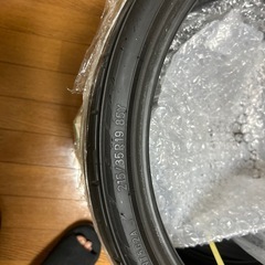 215/35R19 トーヨータイヤ　２本の画像