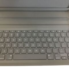 ロジクール iPad【🍀新品・未使用品】 Pro 12.9 インチ 第3世代 第4世代 対応 Bluetooth キーボード 英語配列 薄型 ケース 一体型 iK1274A バックライト付 国内正規品の画像