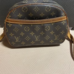 ルイヴィトン　ブロワ　ショルダーバッグ