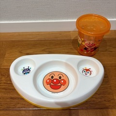 アンパンマン お皿、コップセット ぬいぐるみ付の画像