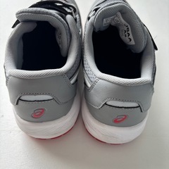 asics ベルクロストラップ安全靴 CP215 グレー/レッド asics ベルクロストラップ安全靴 CP-215 グレー/レッド