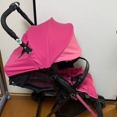 Combi F2Plus ベビーカー　ピンク　おもちゃ2点付きの画像