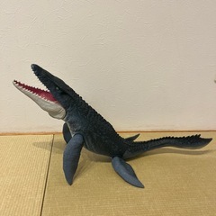 恐竜　モササウルス