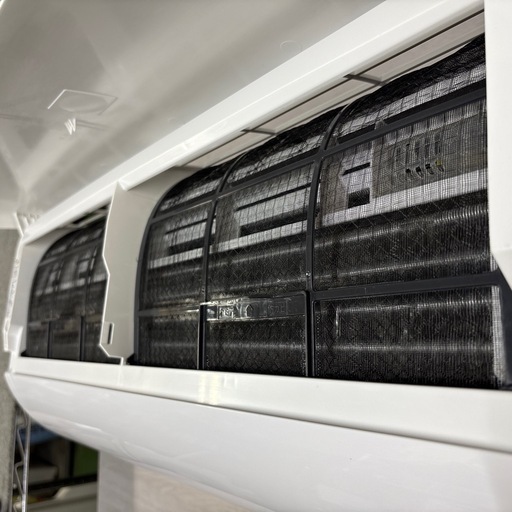 I483 ? ジモティー限定価格♪ 2021年製の美品♪ SHARP エアコン 2.8kw おもに10畳用 ⭐ 動作確認済 ⭐ クリー