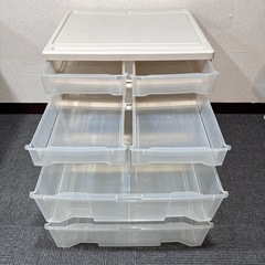 4段２列だ使いやすさ満点！衣装ケースの画像