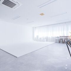 【アシスタント募集】ファッション写真撮影/スタジオ写真撮影