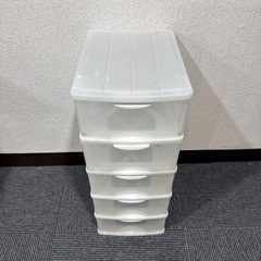 ５段コンパクトスリムな透明ケースの画像