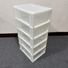 ５段コンパクトスリムな透明ケースの画像