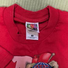 赤　Tシャツ