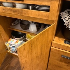 食器棚　2年使用　の画像