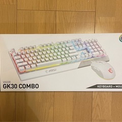 ゲーミングキーボードとマウス
