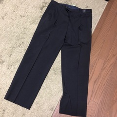 メンズ　春夏　スラックス　ズボン　トップバリュー