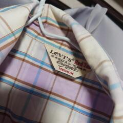 リーバイス　Мサイズ　シャツ　の画像