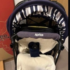 Aprica ベビーカー クルリー A型　　ベビーカーバッグ他付属品あり
の画像