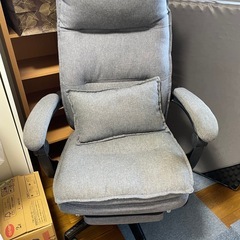 オフィスチェアの画像