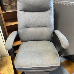 オフィスチェアの画像