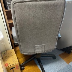 オフィスチェアの画像
