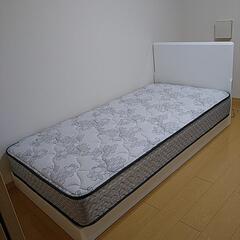 シングルベッド