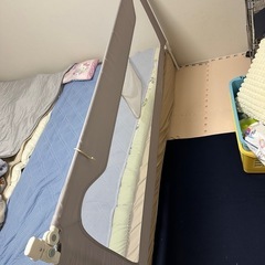 ベッドガード180cmの画像