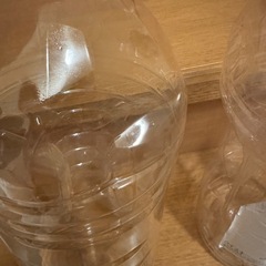 ウイスキー　4L 空ペットボトル　取手付き　の画像