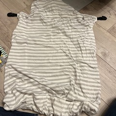 ニトリ　抱っこ紐ブランケット　夏用